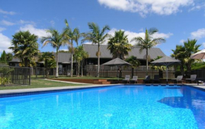  Kerikeri Homestead Motel & Apartments  Керикери